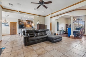 4601 Highland Hills Dr_008.jpg