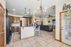4601 Highland Hills Dr_012.jpg