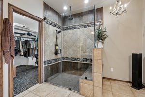 4601 Highland Hills Dr_021.jpg