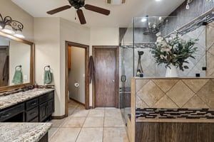 4601 Highland Hills Dr_022.jpg