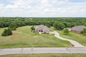 4601 Highland Hills Dr_002 (2).jpg