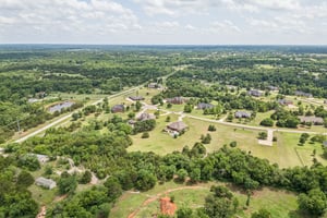 4601 Highland Hills Dr_020 (2).jpg