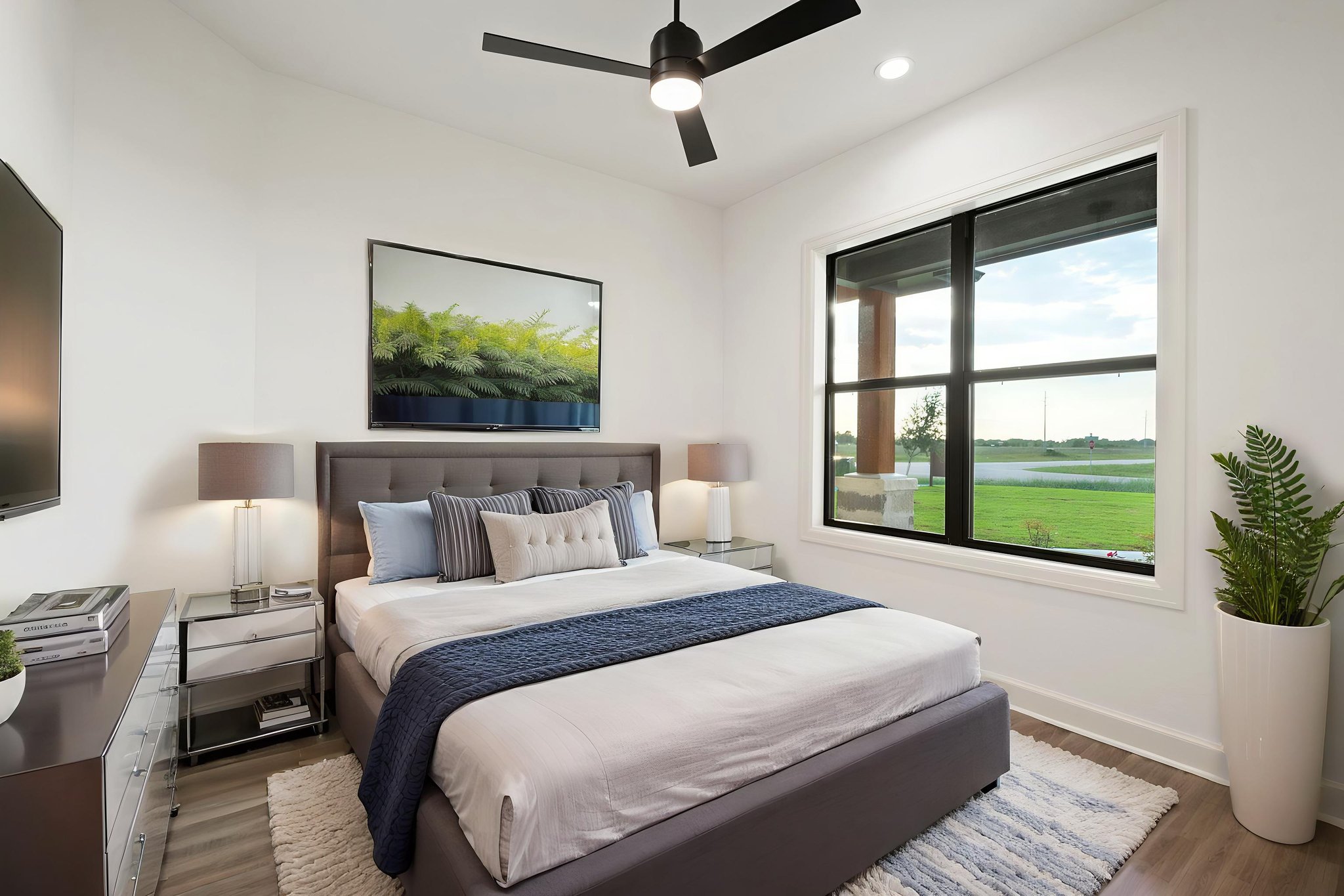 DSC_3207 virtually staged.jpeg