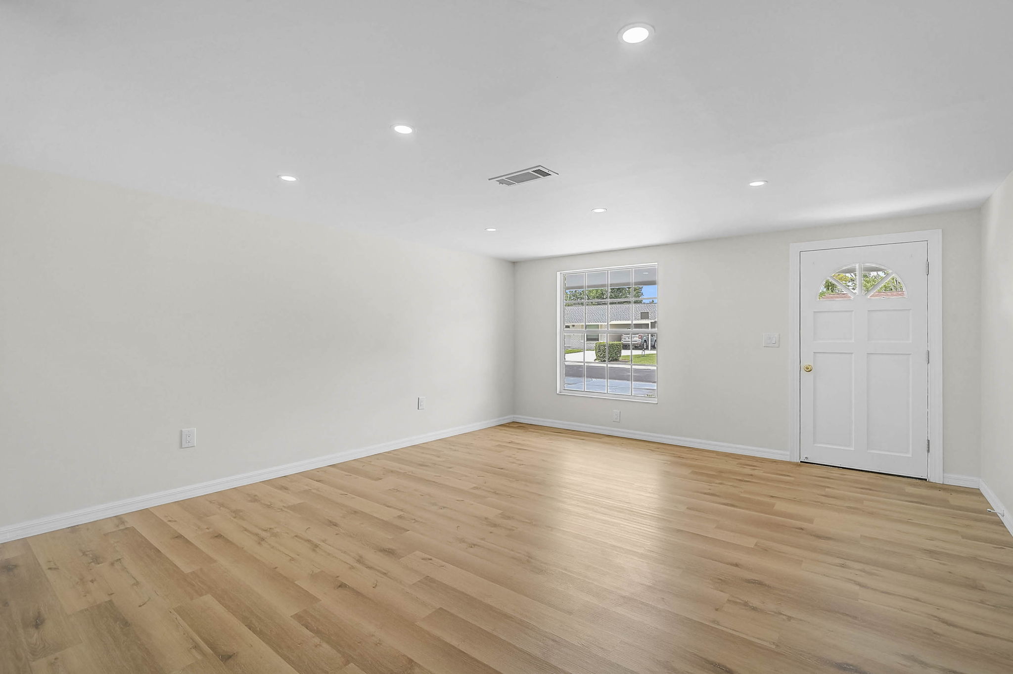 4603 Atlantic Ave-4