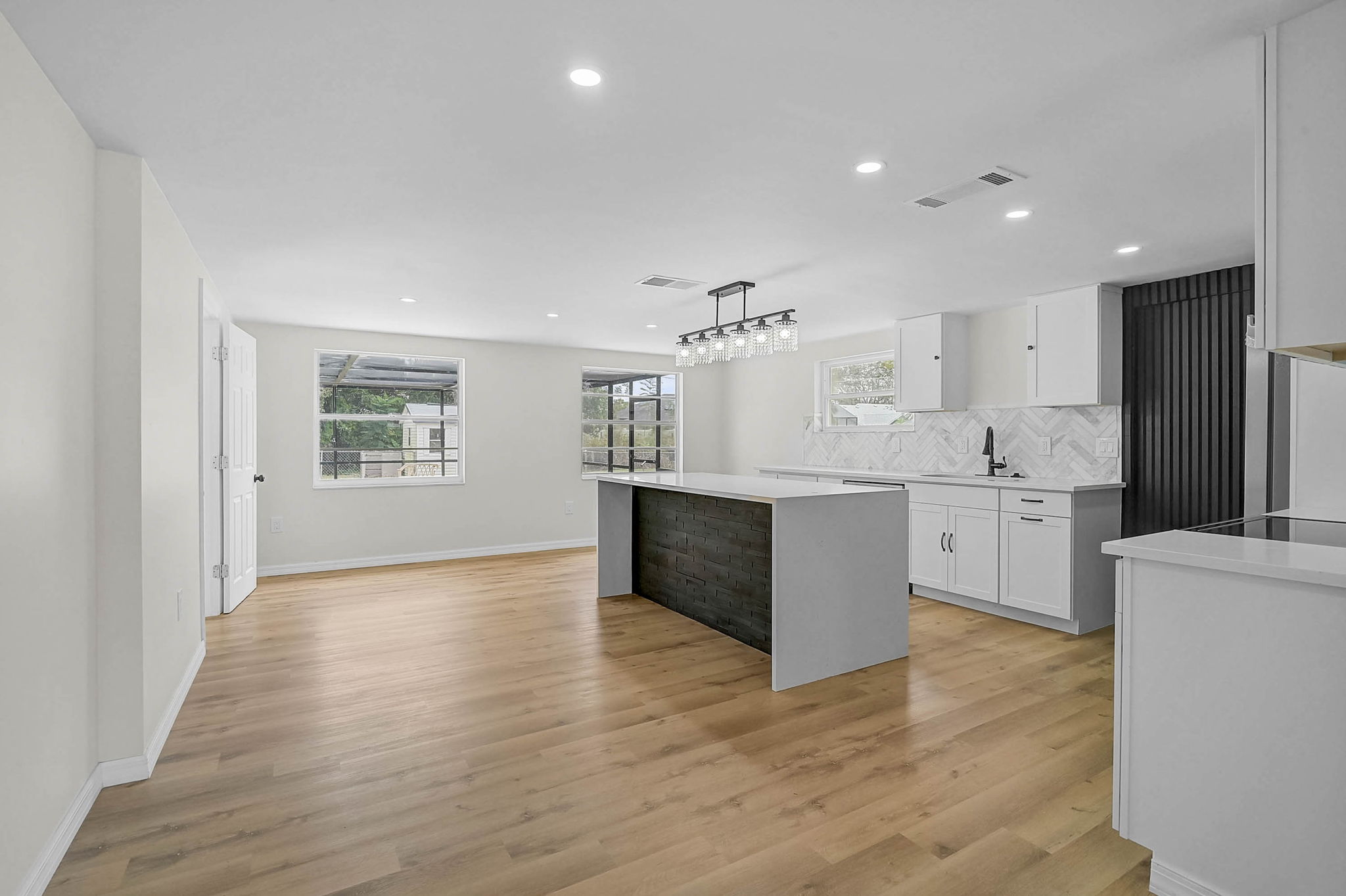4603 Atlantic Ave-9