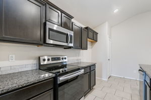 4603 Eberly St 08