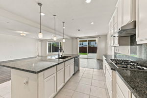 012_F8_4603 Flagstaff Dr