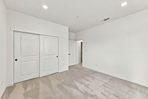 025_F8_4603 Flagstaff Dr