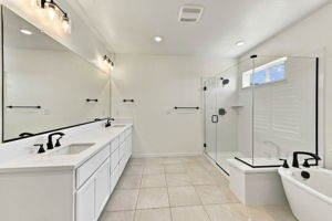 039_F8_4603 Flagstaff Dr