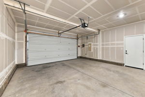 043_F8_4603 Flagstaff Dr