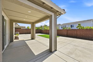 045_F8_4603 Flagstaff Dr