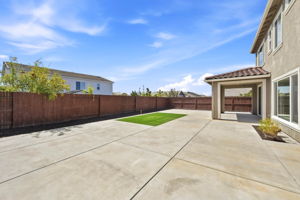 048_F8_4603 Flagstaff Dr