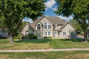  Photo 0