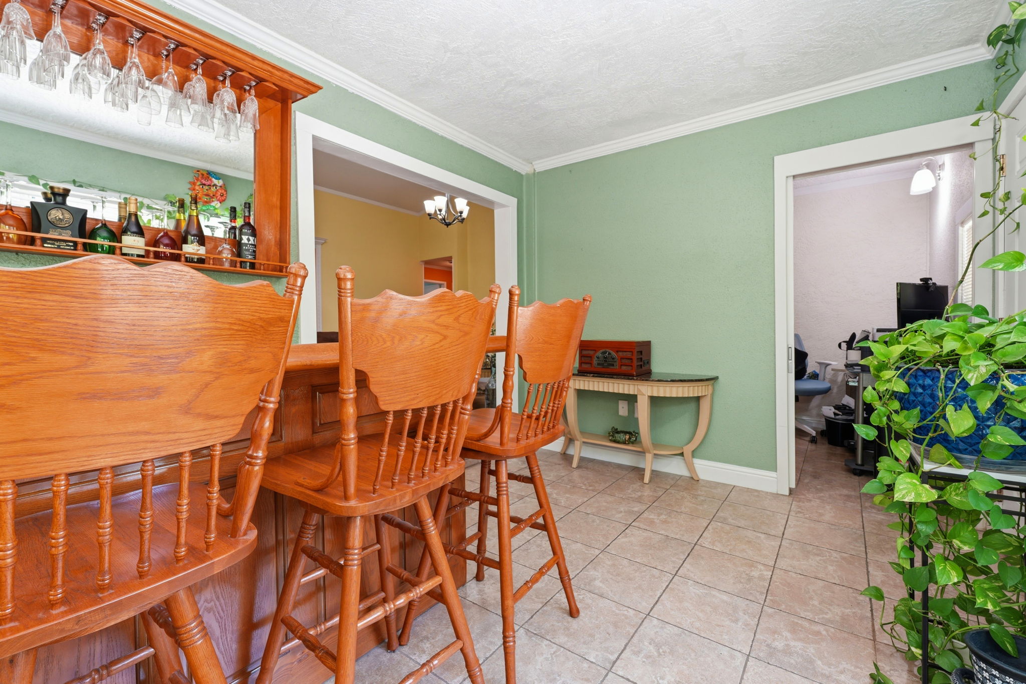 015_F8_4604 Endicott Dr