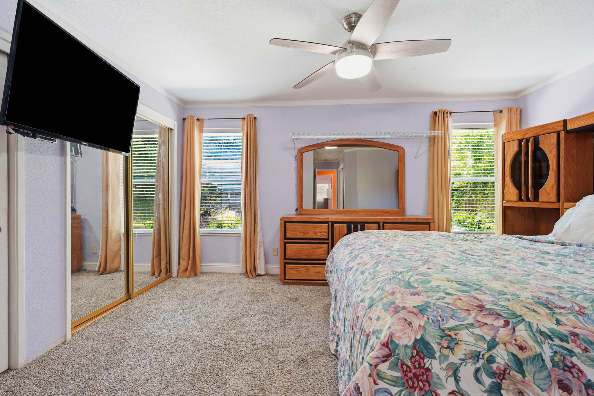 029_F8_4604 Endicott Dr