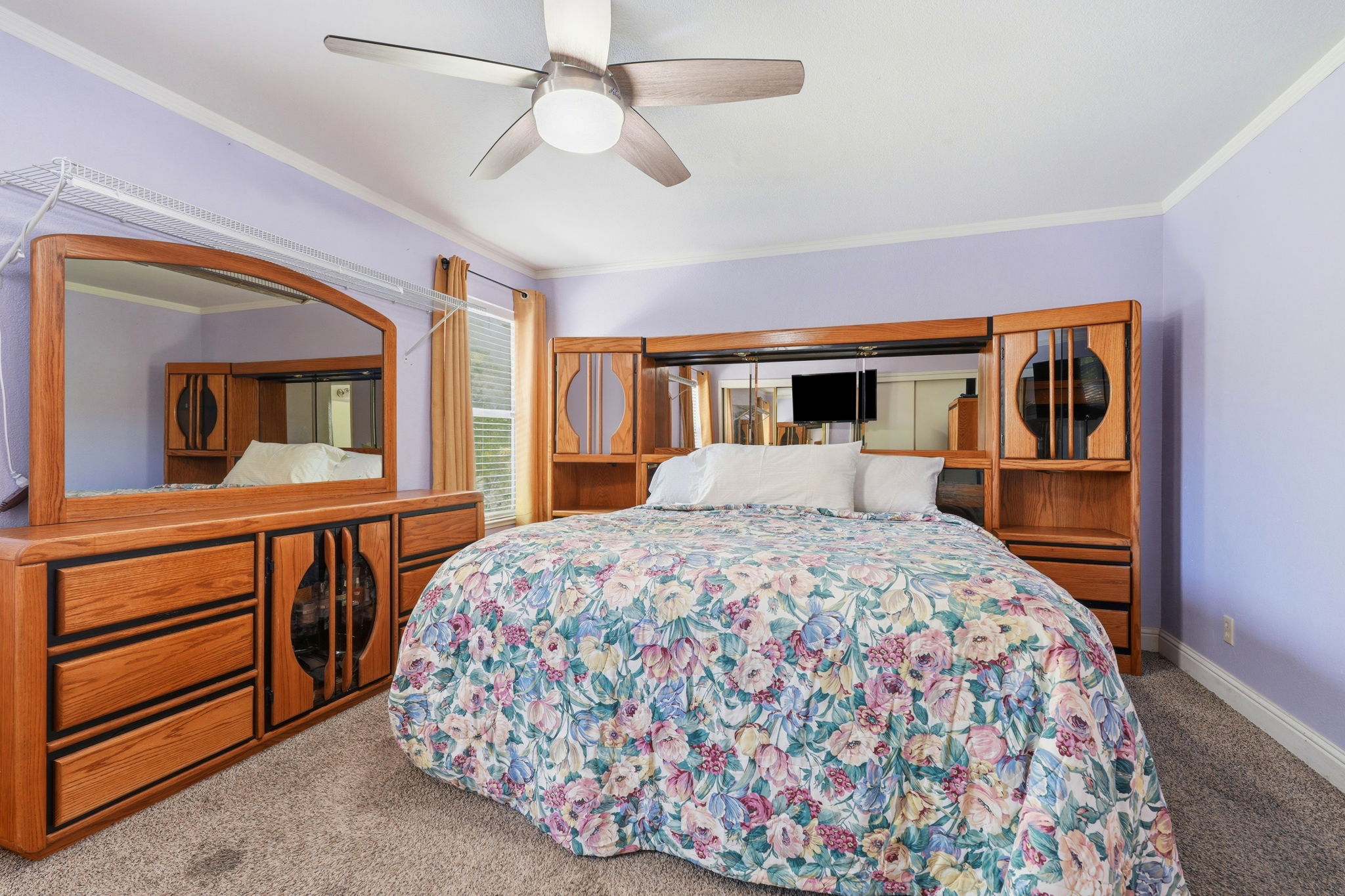 030_F8_4604 Endicott Dr