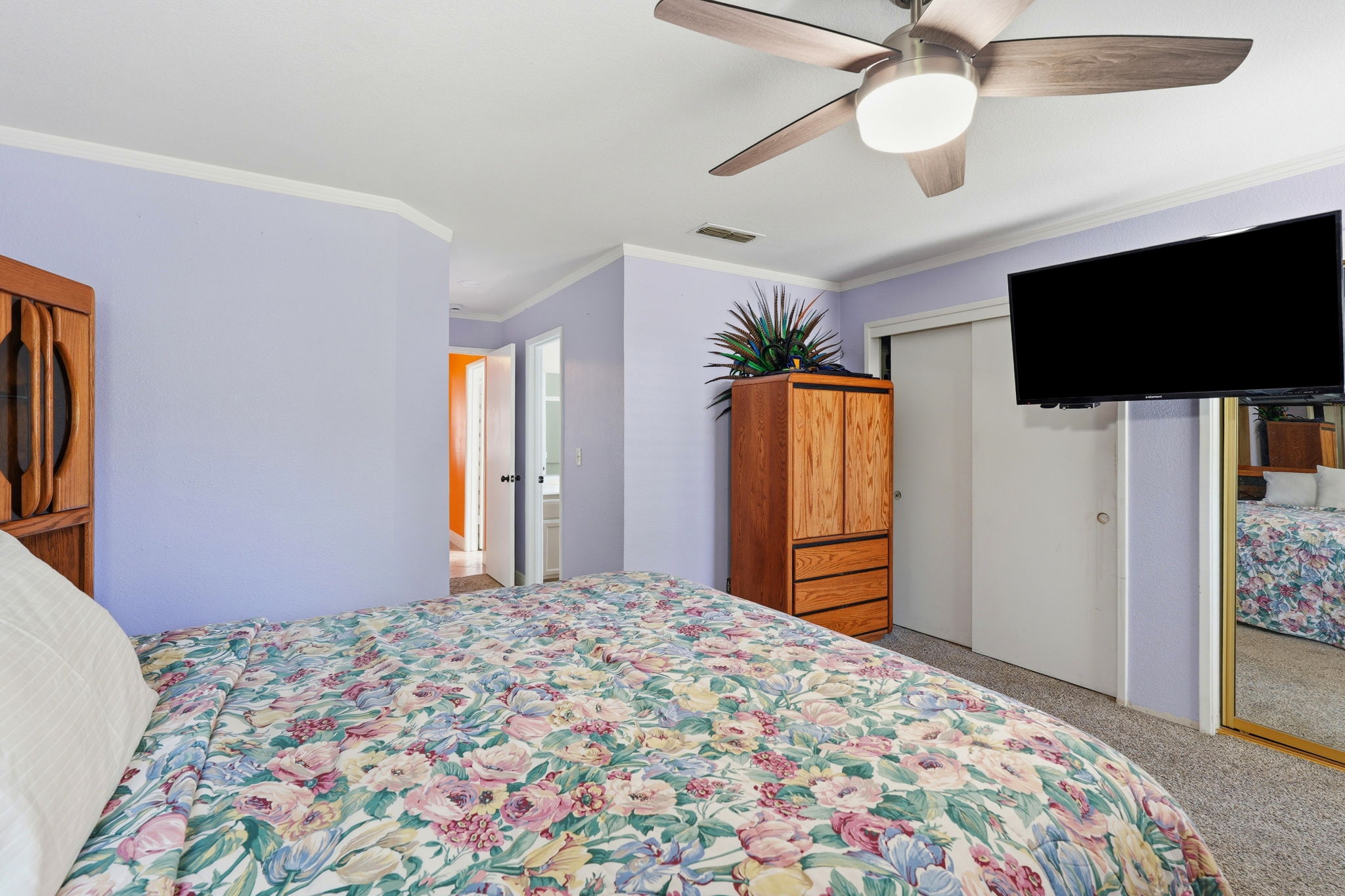 032_F8_4604 Endicott Dr