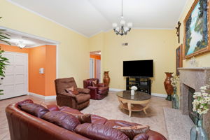 006_F8_4604 Endicott Dr