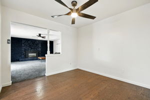  Photo 45