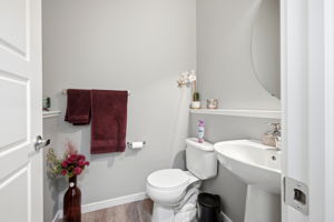 21. 4606 Albulet Dr. - Bathroom