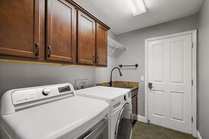 Main Residence Interior Laundry