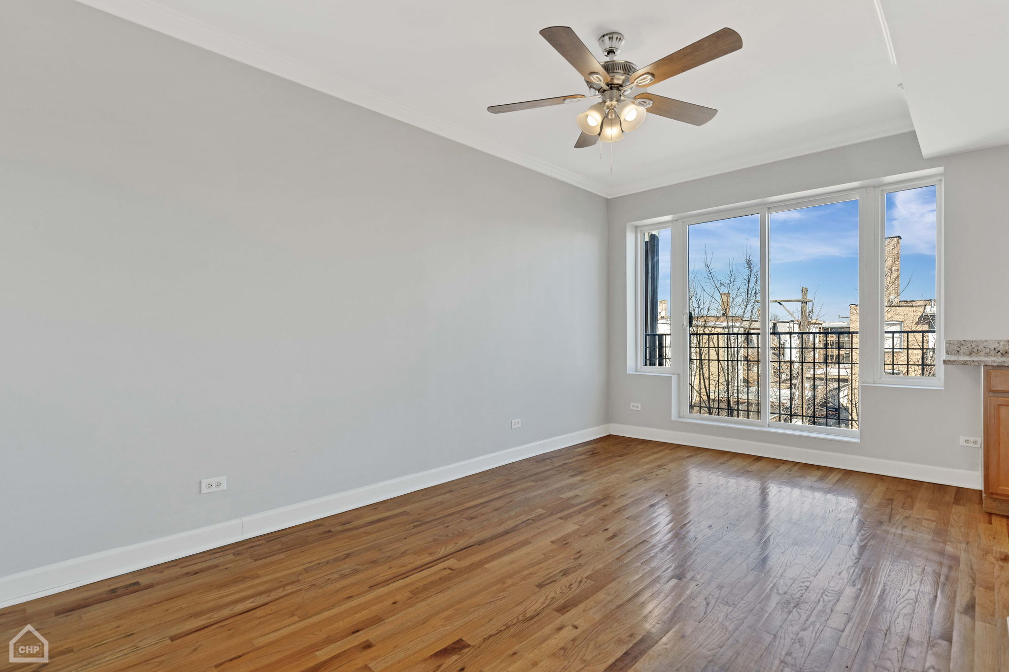 4608 N Monticello Ave 3W_010