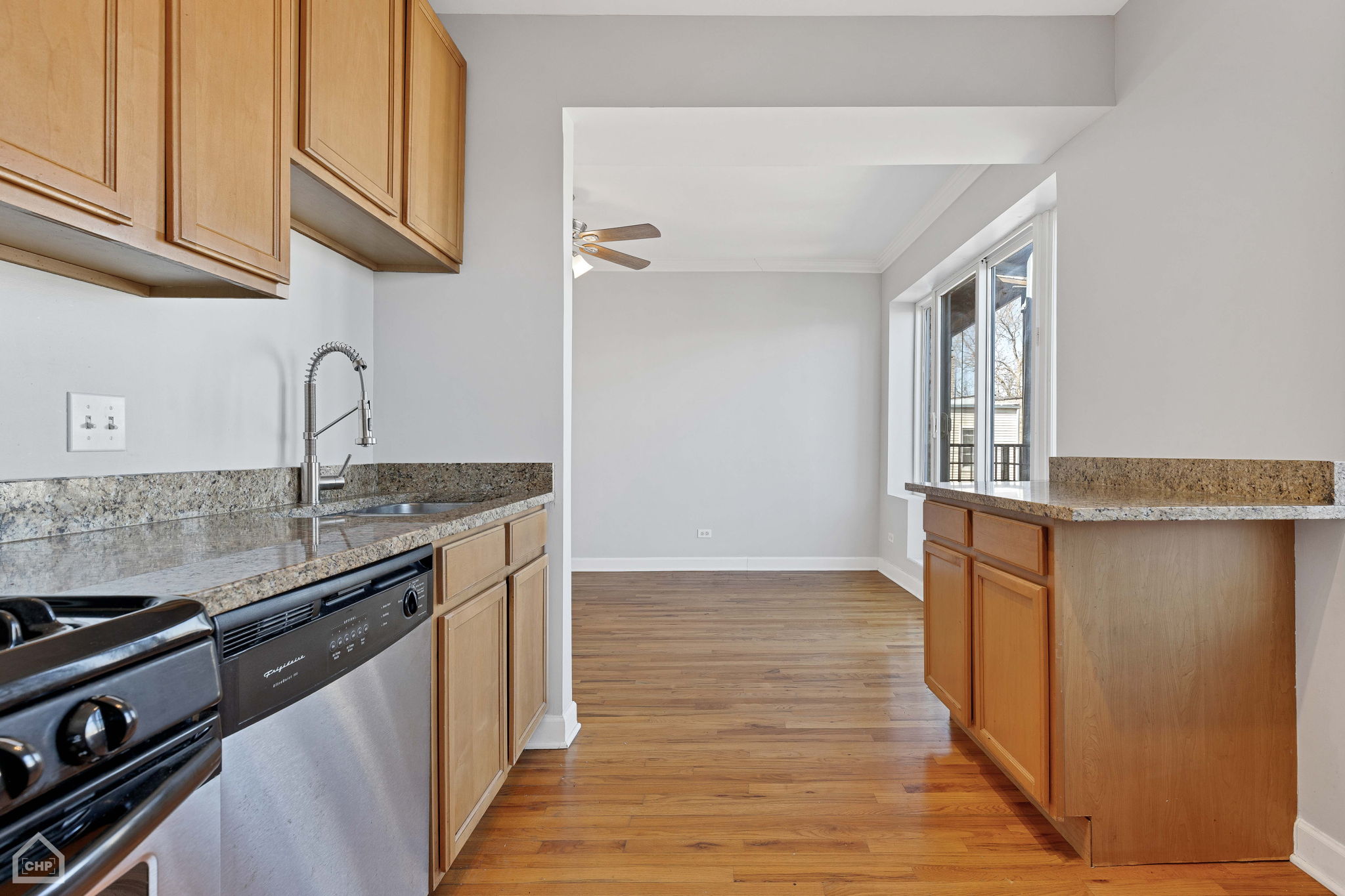 4608 N Monticello Ave 3W_014