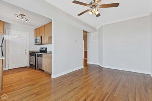 4608 N Monticello Ave 3W_011