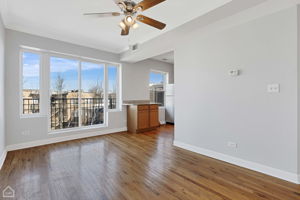 4608 N Monticello Ave 3W_012