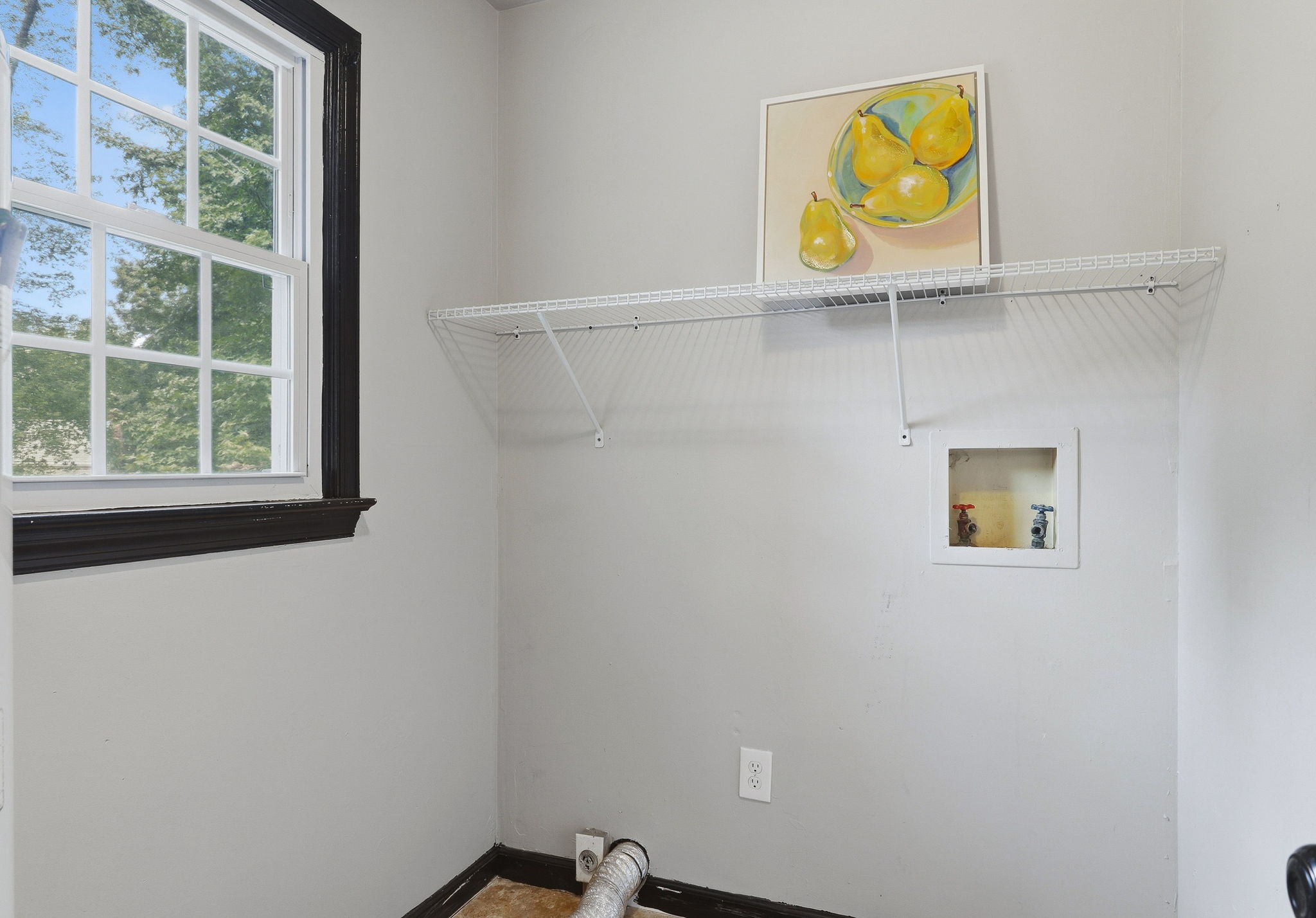 16-Laundry Room