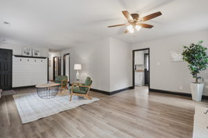 09-Living Room