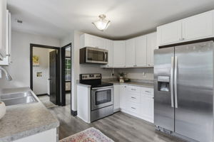 13-Kitchen