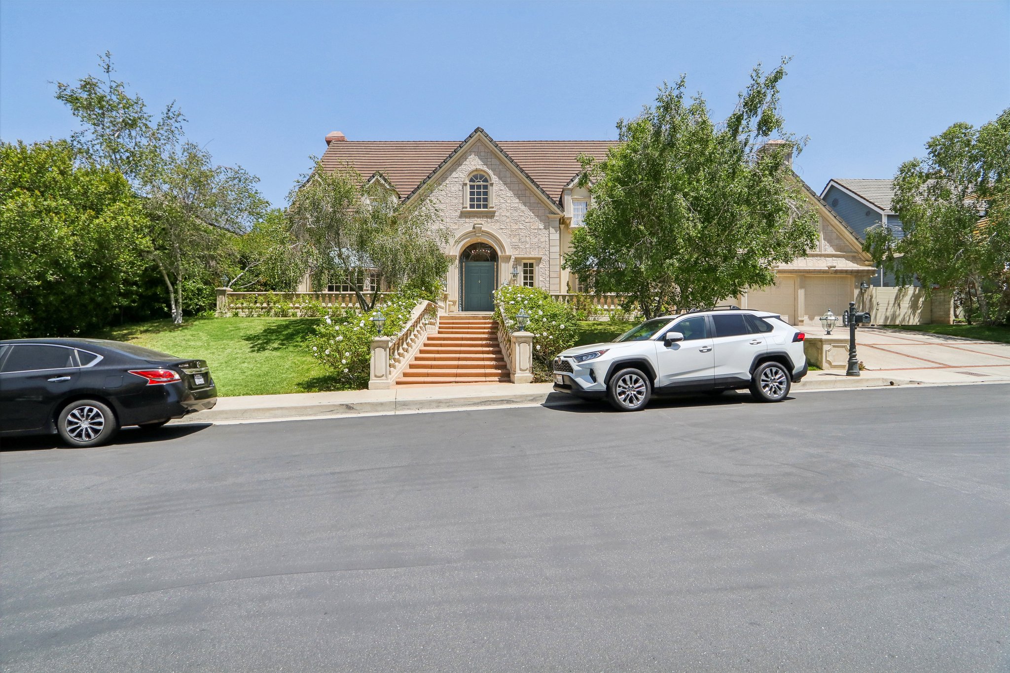 Westchester Dr-008.jpg