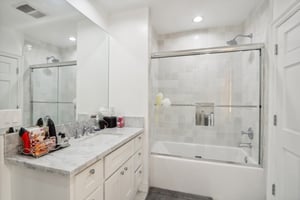 Westchester Dr-057.jpg