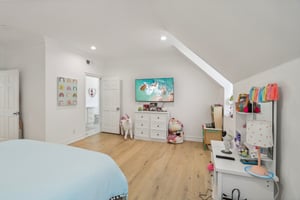 Westchester Dr-072.jpg