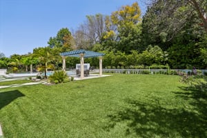 Westchester Dr-088.jpg