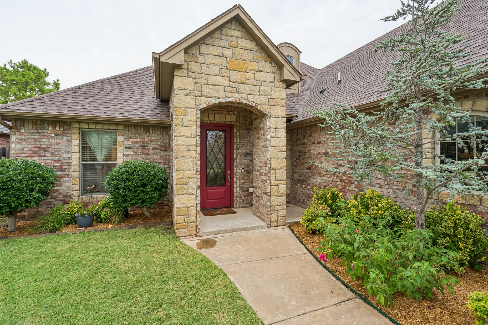4609 NW 162nd St_005.jpg
