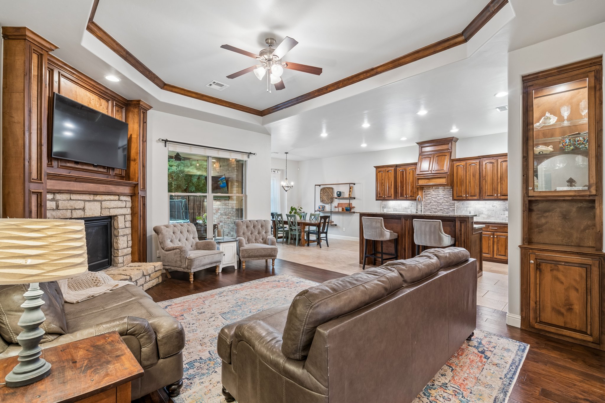 4609 NW 162nd St_008.jpg