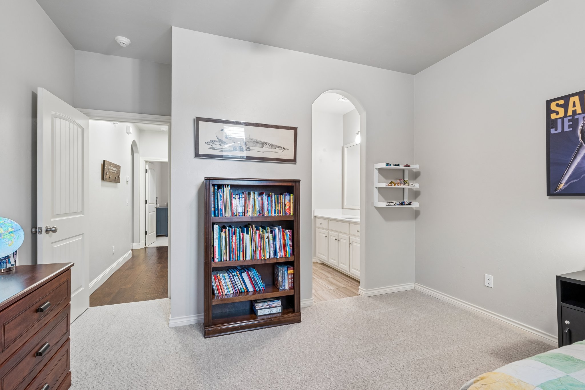 4609 NW 162nd St_037.jpg