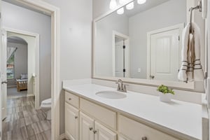 4609 NW 162nd St_047.jpg