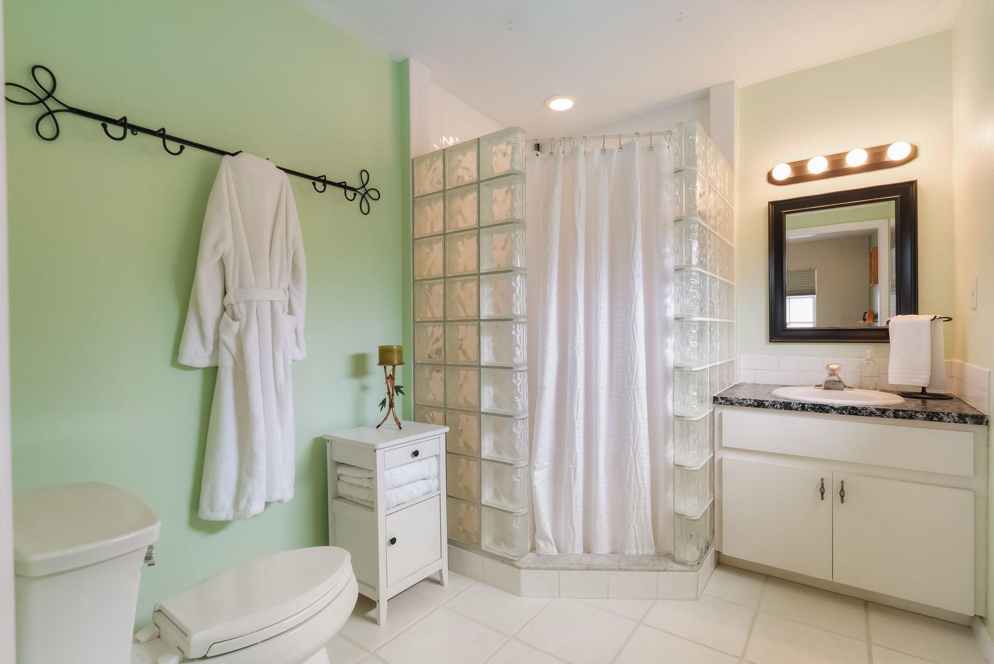 Cypress Pointe Dr -026