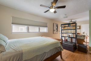 Cypress Pointe Dr -025