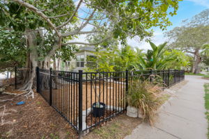 Cypress Pointe Dr -001