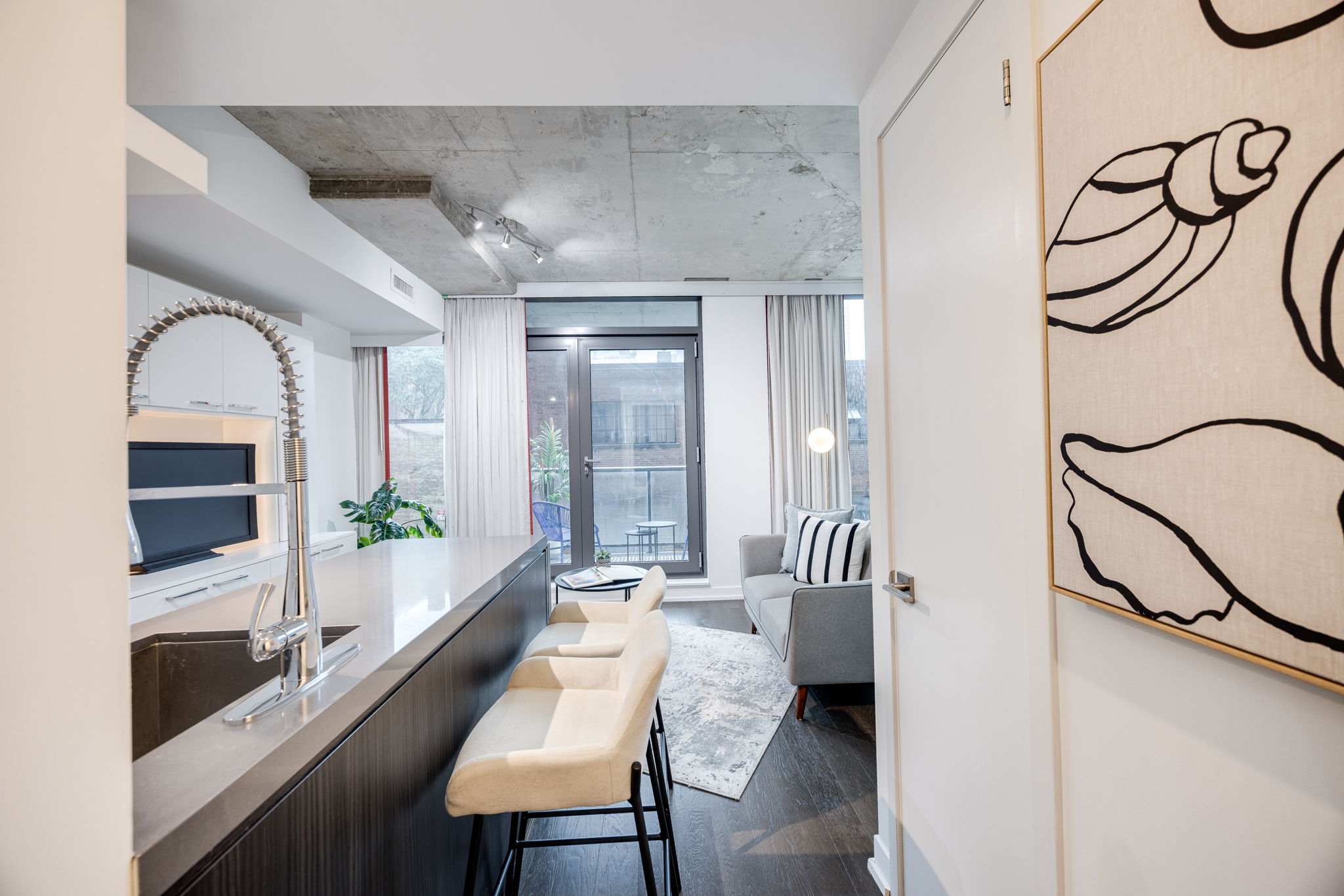 Toronto property showcase — delivered property photograph 8