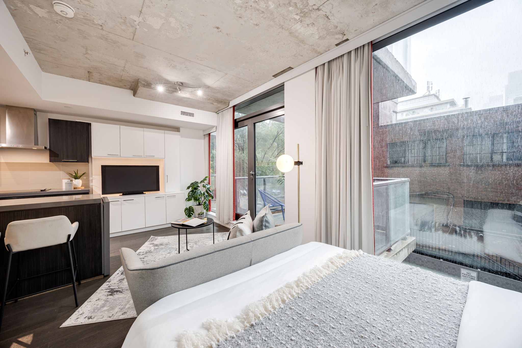 Toronto property showcase — delivered property photograph 14