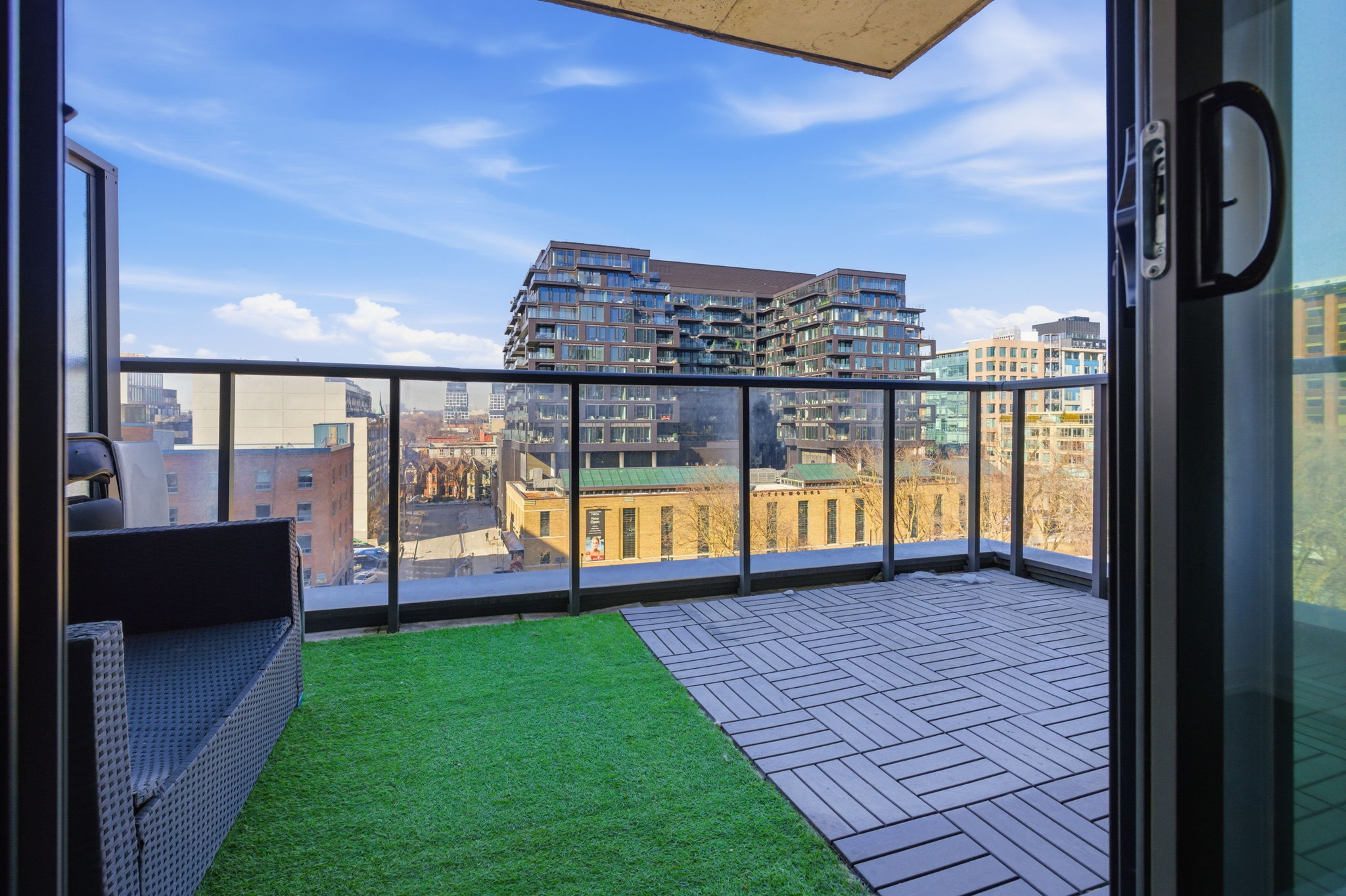 Toronto property showcase — delivered property photograph 15