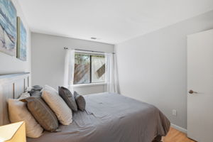 019_f8_461 Dela Vina Ave 103