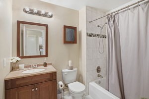 023_f8_461 Dela Vina Ave 103