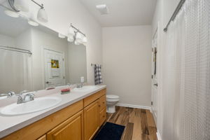  Photo 35
