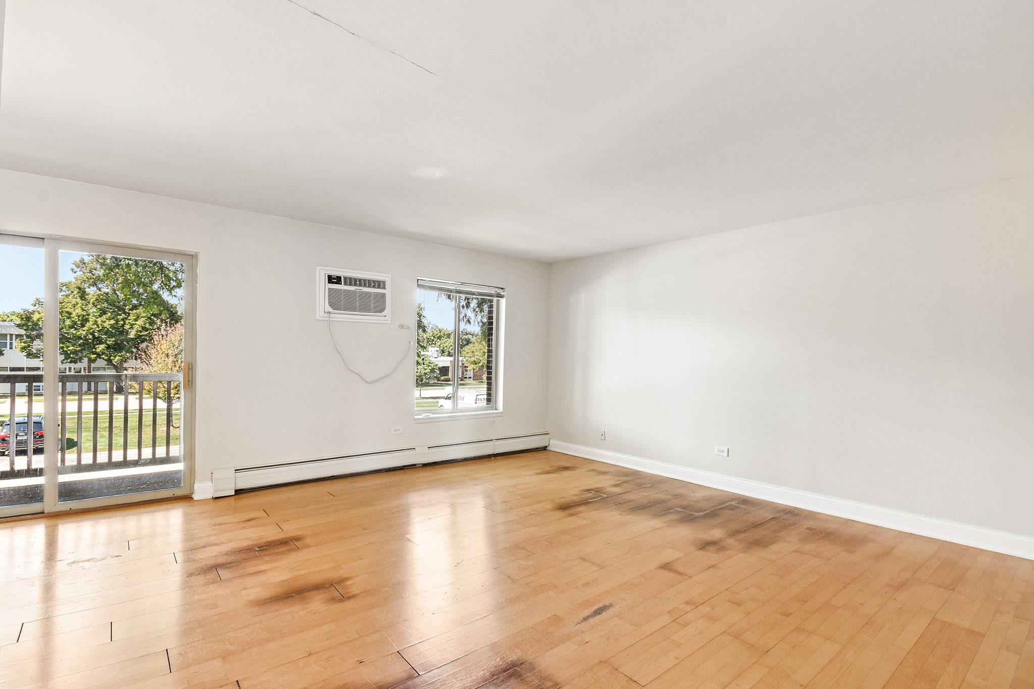 N Jonathan Dr 202-S1909-014.jpg